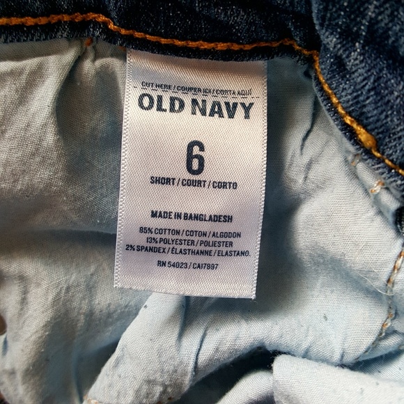 Old Navy Flirt Short Size 6 - Picture 5 of 7